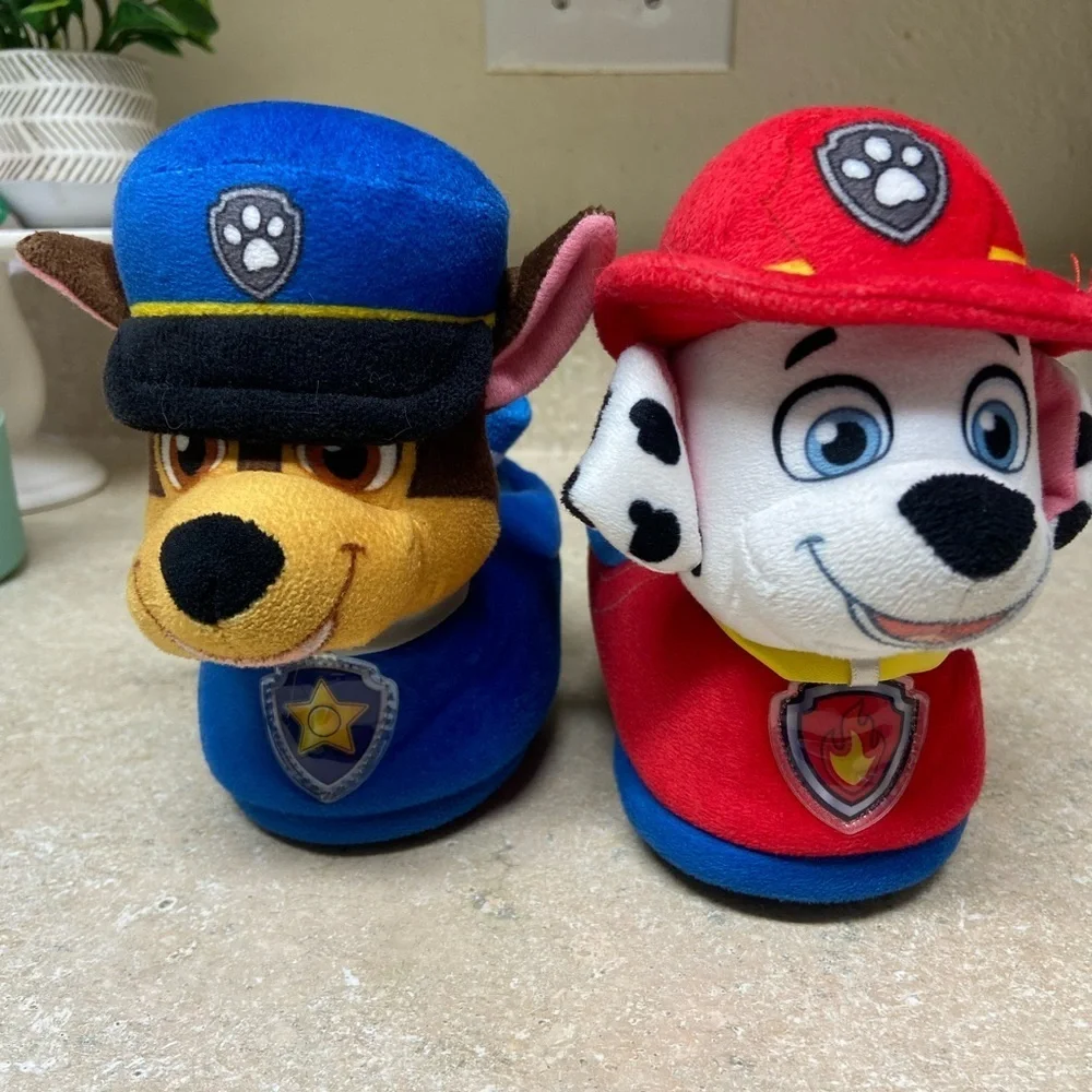 Paw Patrol Light-Up Plush Slippers For Kids - Chase & Marshall - Size 5-6